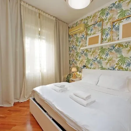 Lucky Domus Tuscolano Apartment