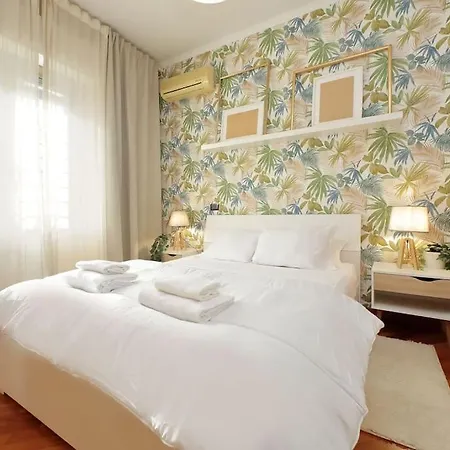 Apartment Lucky Domus Tuscolano Rome
