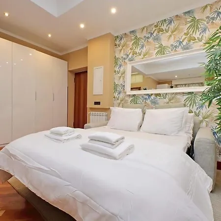 Apartment Lucky Domus Tuscolano *