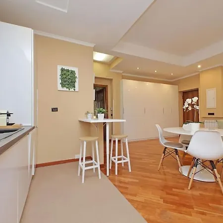 Apartment Lucky Domus Tuscolano